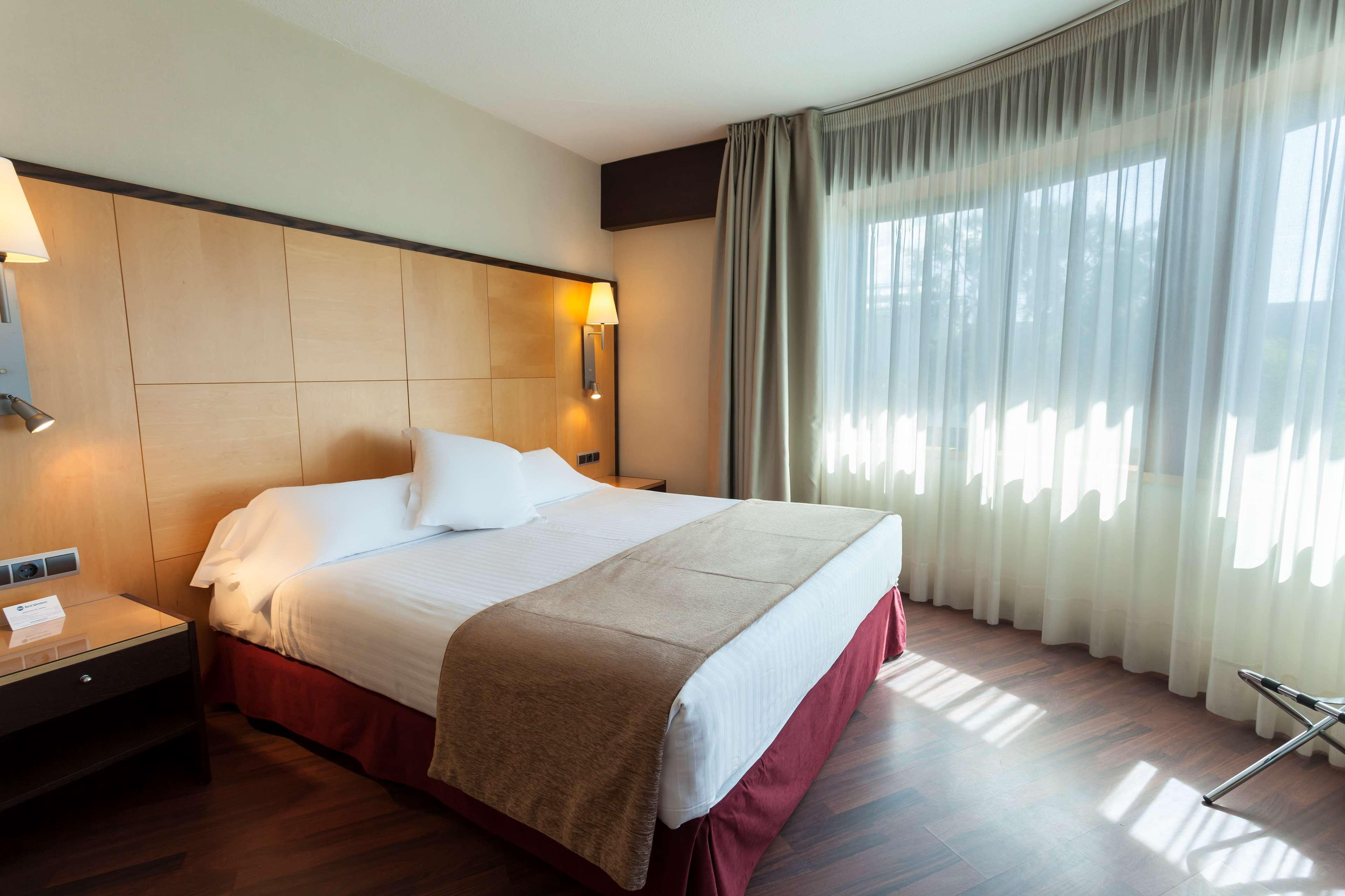 Best Western Hotel Mediterraneo Castelldefels Eksteriør billede